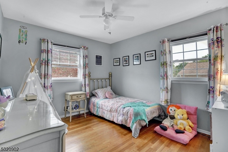 Oak Ridge - Colonia - Residential