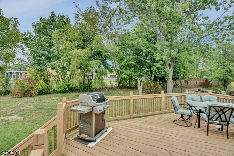 Oak Ridge - Colonia - Residential