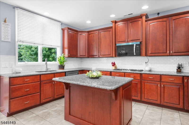 Hunterdon Crossing - Residential