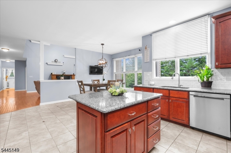 Hunterdon Crossing - Residential