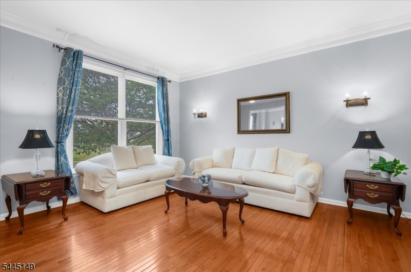 Hunterdon Crossing - Residential