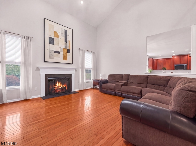 Hunterdon Crossing - Residential