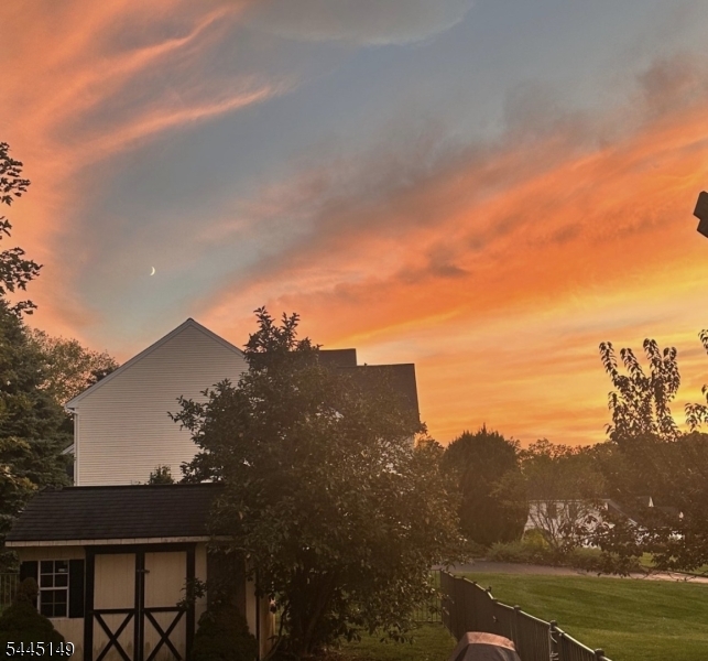 Hunterdon Crossing - Residential