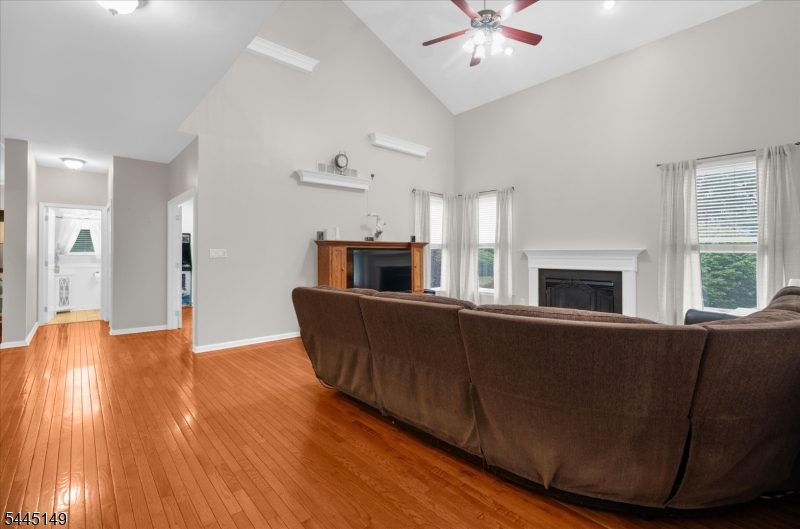 Hunterdon Crossing - Residential