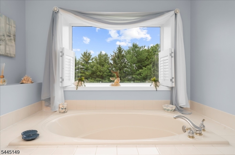 Hunterdon Crossing - Residential