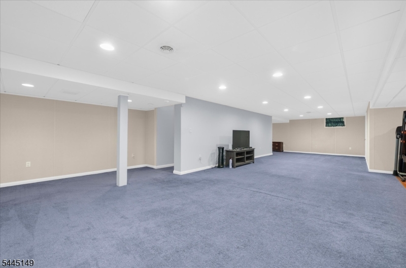 Hunterdon Crossing - Residential