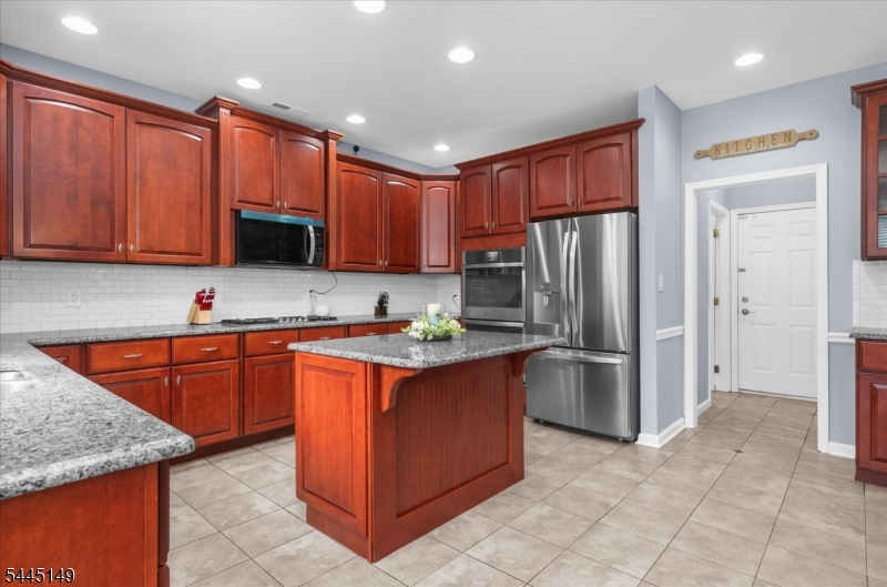 Hunterdon Crossing - Residential