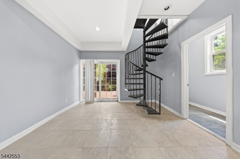 Old Colony Land Co/Elmore - Residential Income
