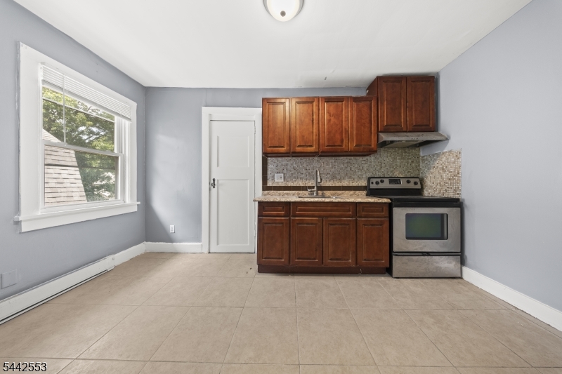 Old Colony Land Co/Elmore - Residential Income
