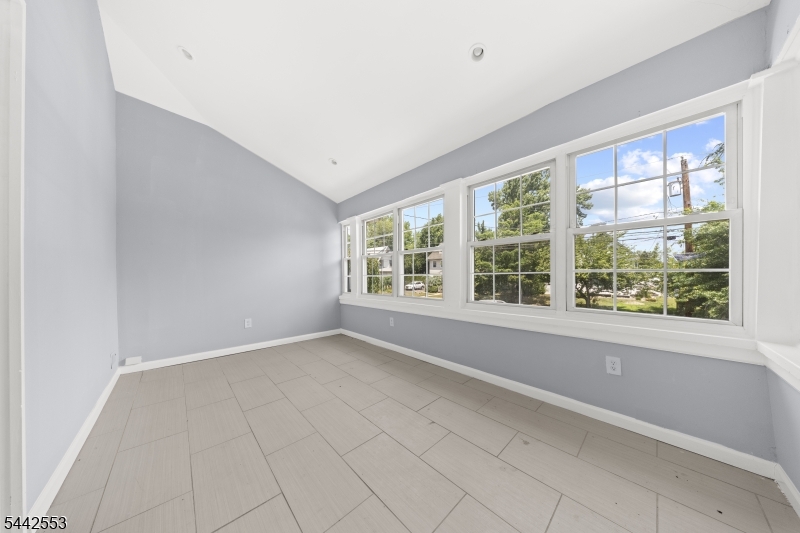 Old Colony Land Co/Elmore - Residential Income