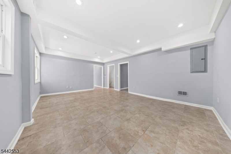 Old Colony Land Co/Elmore - Residential Income