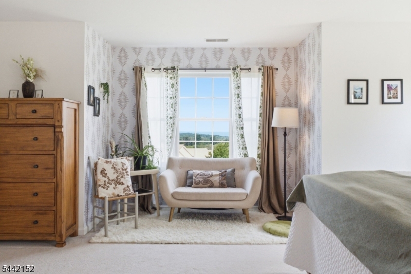 BEAR BROOK - Residential