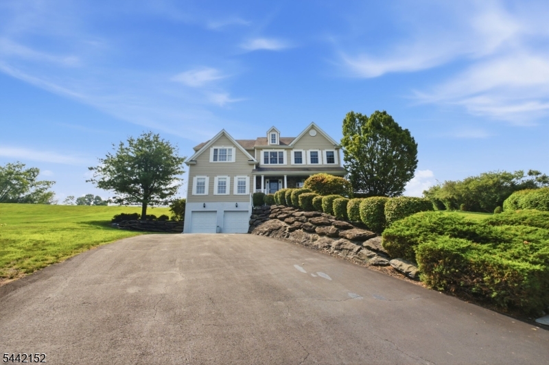 BEAR BROOK - Residential