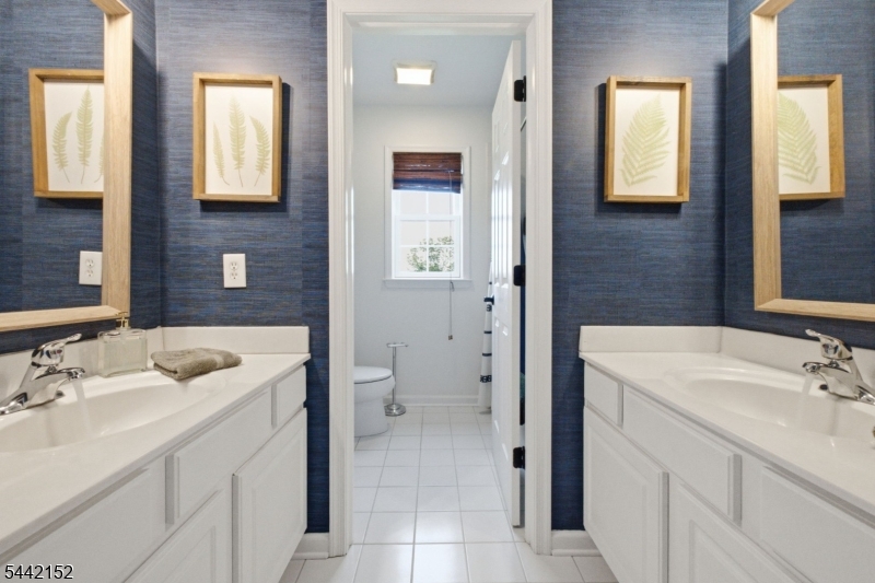 BEAR BROOK - Residential
