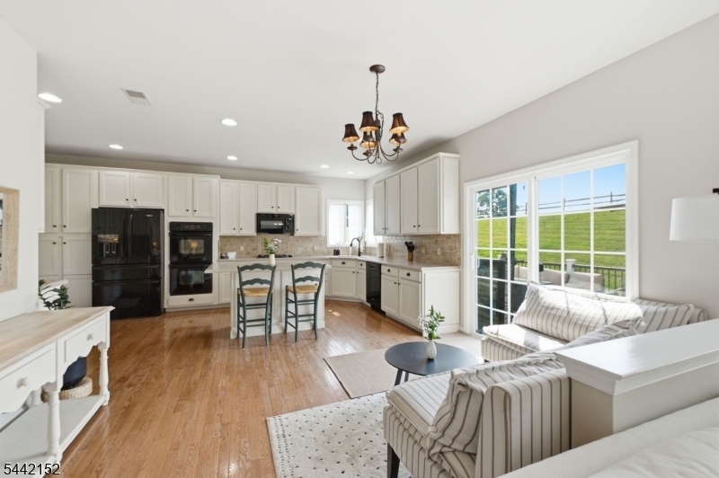 BEAR BROOK - Residential