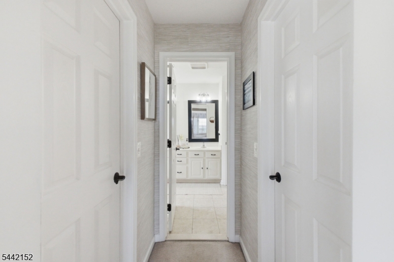 BEAR BROOK - Residential
