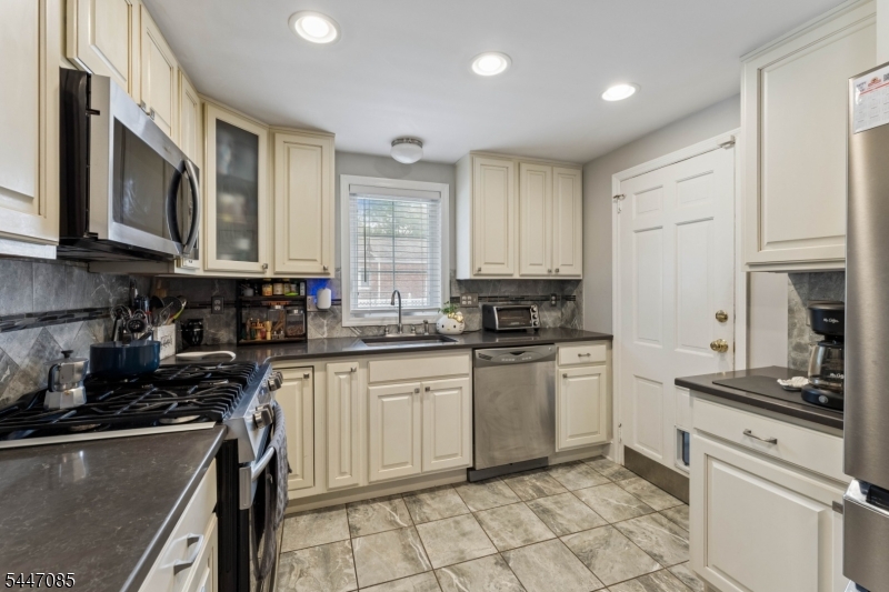 Sunnyside - Residential
