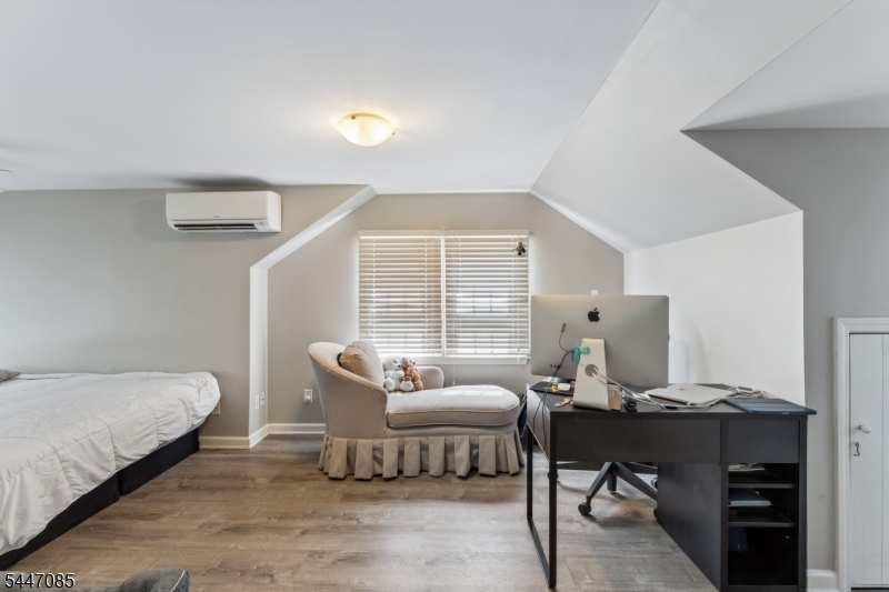 Sunnyside - Residential