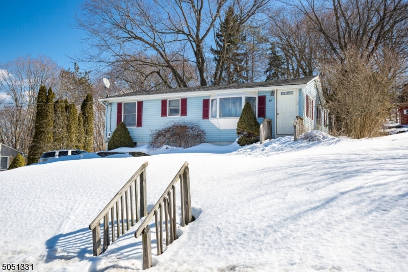 Lake Neepaulin - Residential