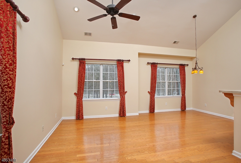 Morrris Place - Residential Lease