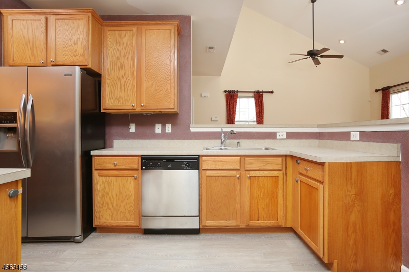 Morrris Place - Residential Lease