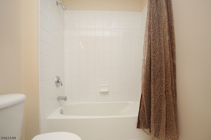 Morrris Place - Residential Lease