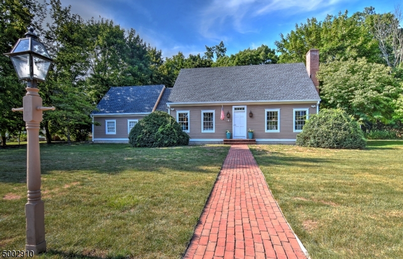 Pompton Plains - Residential
