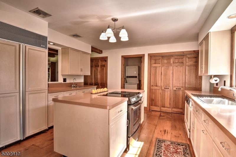 Pompton Plains - Residential