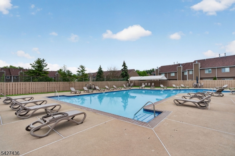 Castle Ridge - Residential