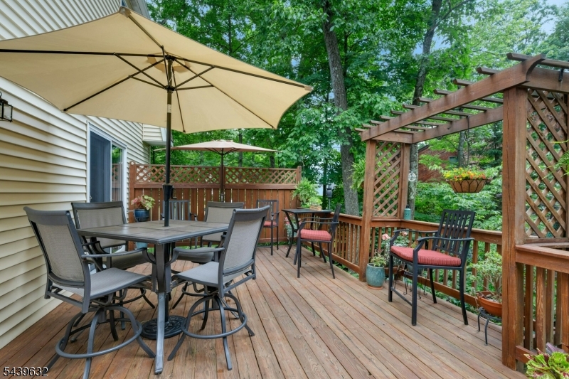 Oak Ridge - Residential