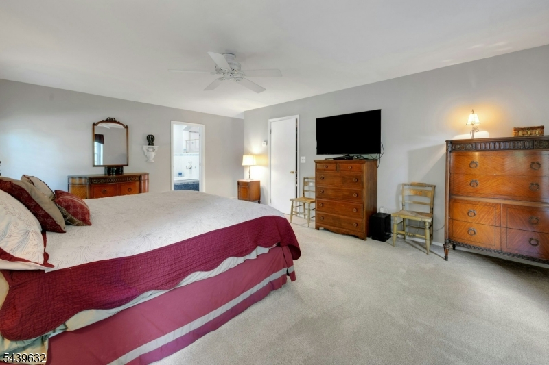 Oak Ridge - Residential