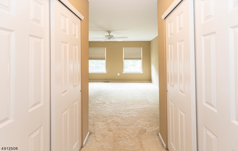 Franklin Crossing - Mahwah - Residential