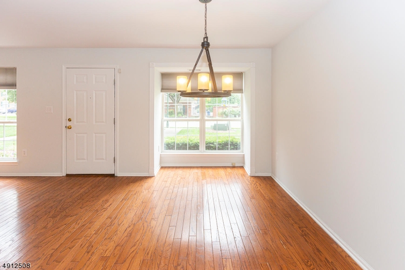 Franklin Crossing - Mahwah - Residential