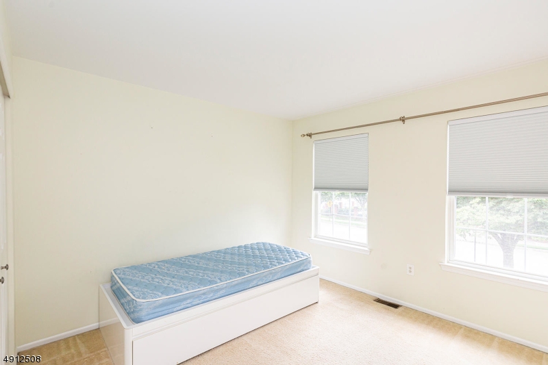 Franklin Crossing - Mahwah - Residential