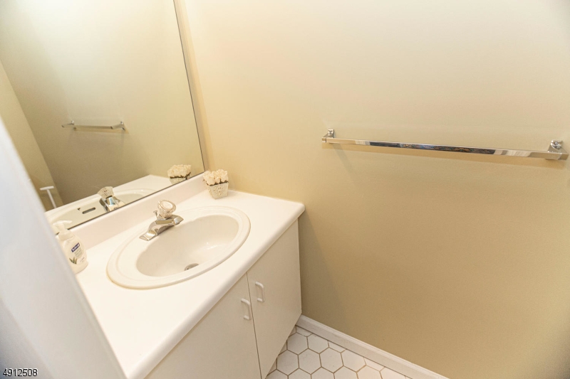 Franklin Crossing - Mahwah - Residential