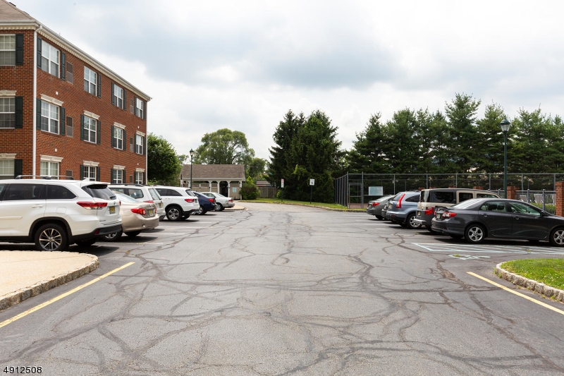 Franklin Crossing - Mahwah - Residential