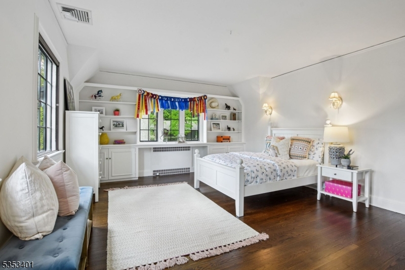 Upper Montclair - Residential