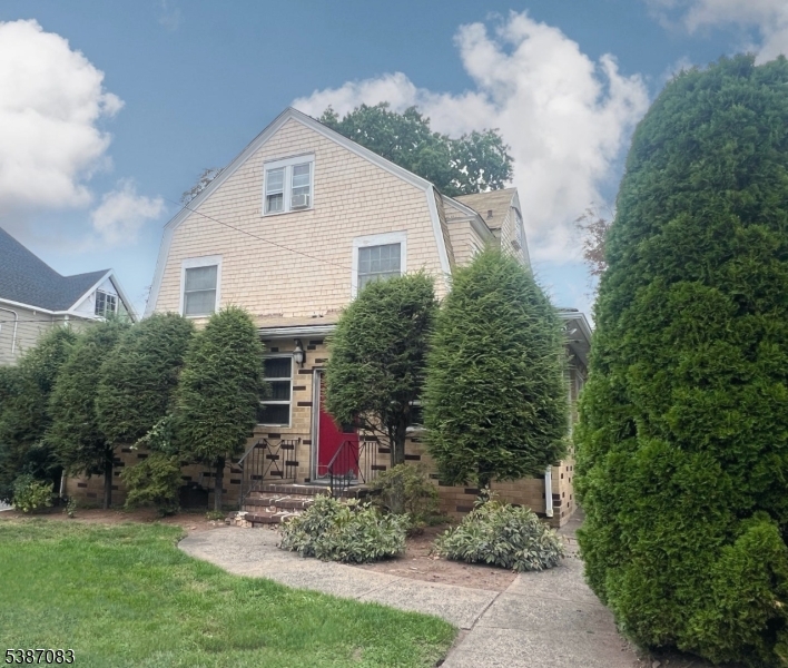 Seven Oaks - Residential
