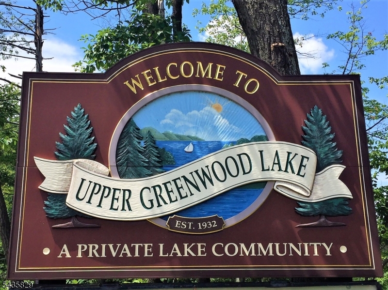 Upper Greenwood Lake - Residential