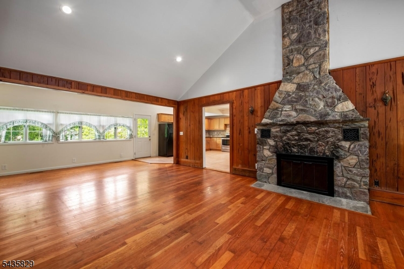 Upper Greenwood Lake - Residential