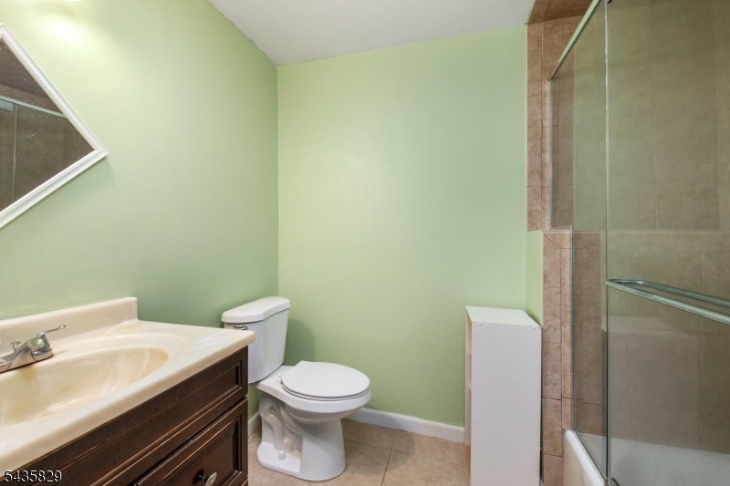 Upper Greenwood Lake - Residential