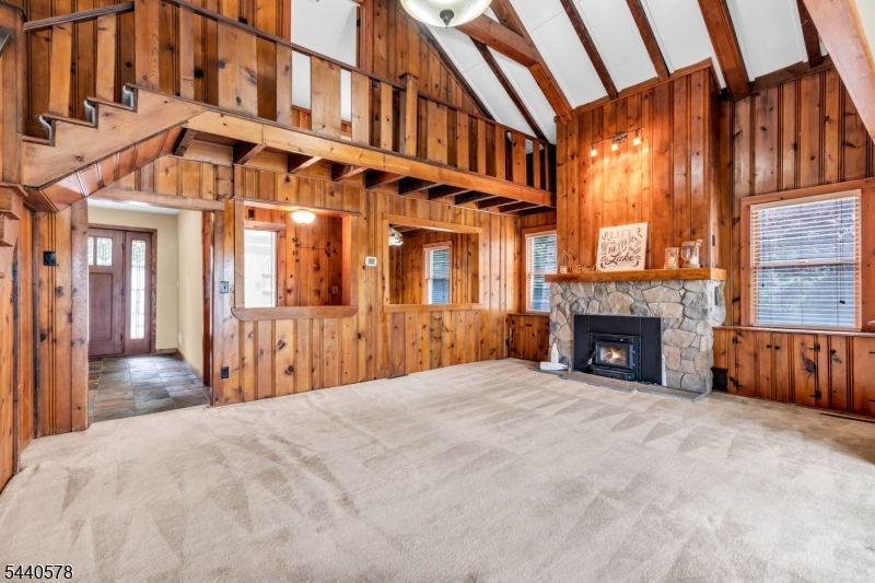 Pine Tree Point - Residential