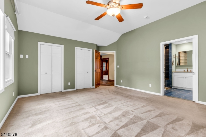 Pine Tree Point - Residential