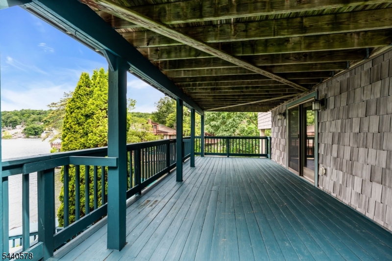 Pine Tree Point - Residential
