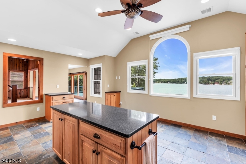 Pine Tree Point - Residential