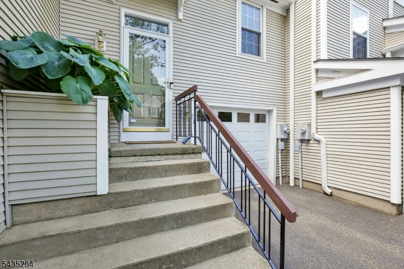 Panther Valley - Residential