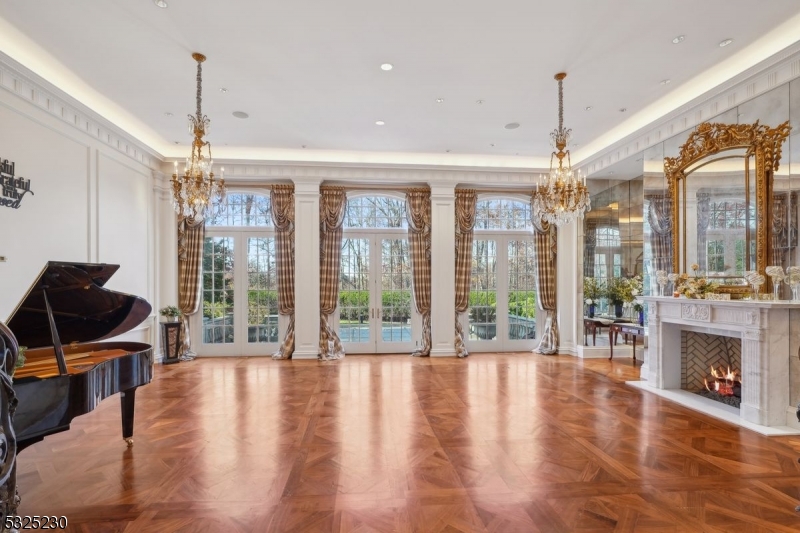 Bel Air - Residential