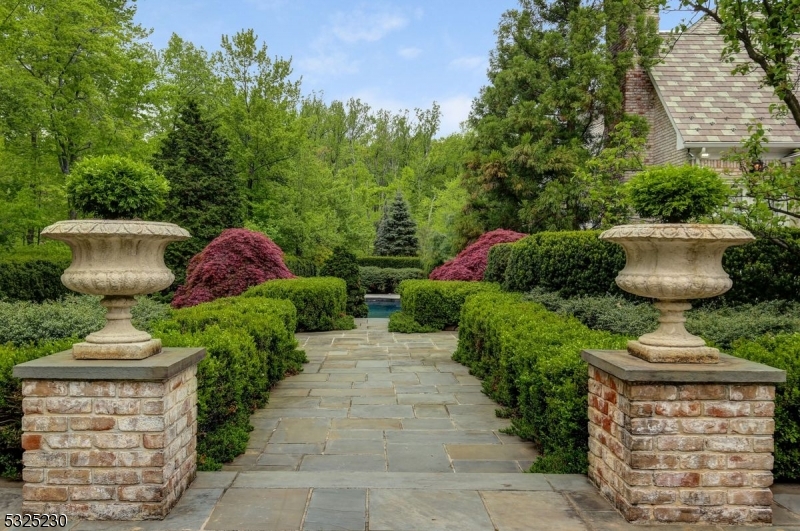 Bel Air - Residential