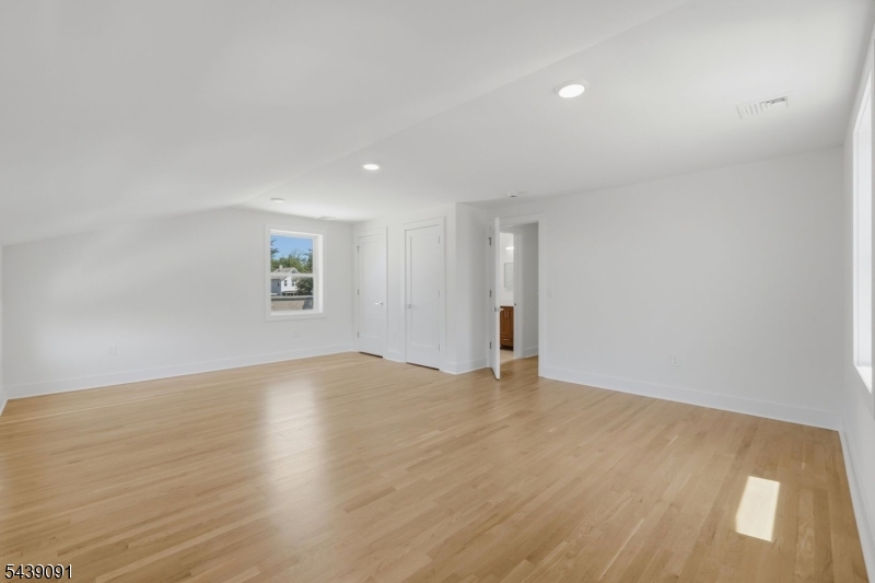 Downtown - Residential Lease