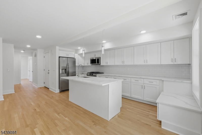 Downtown - Residential Lease